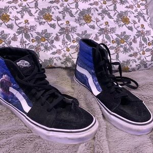 Womens 9, Mens 7.5, limited edition Shark Week Vans